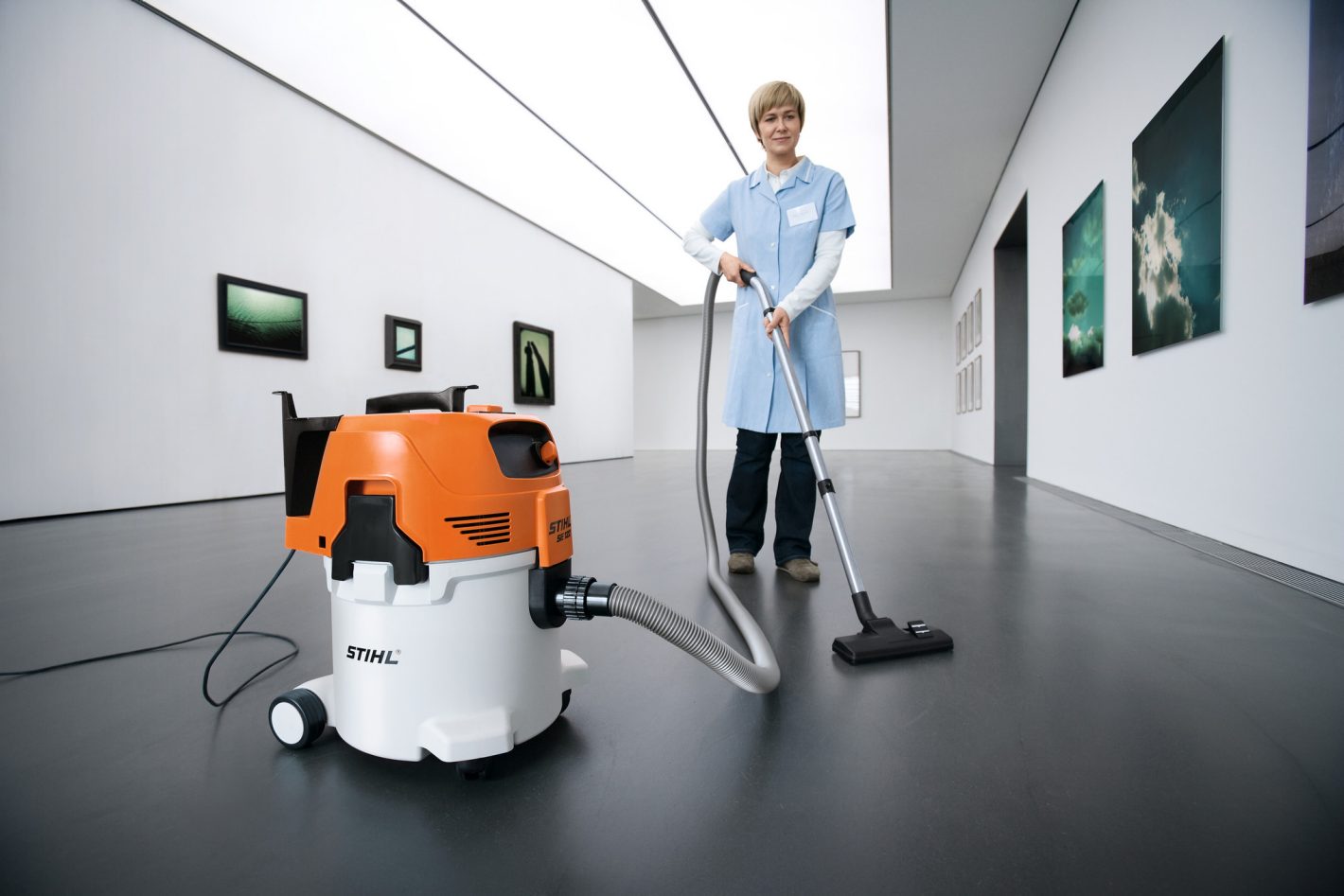 SE 122 Vaccum Cleaner
