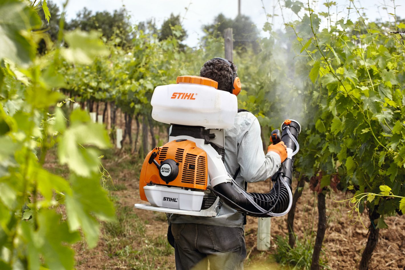 Stihl SR-450 Petrol Mist Blower, 2 Stroke 63.3 CC